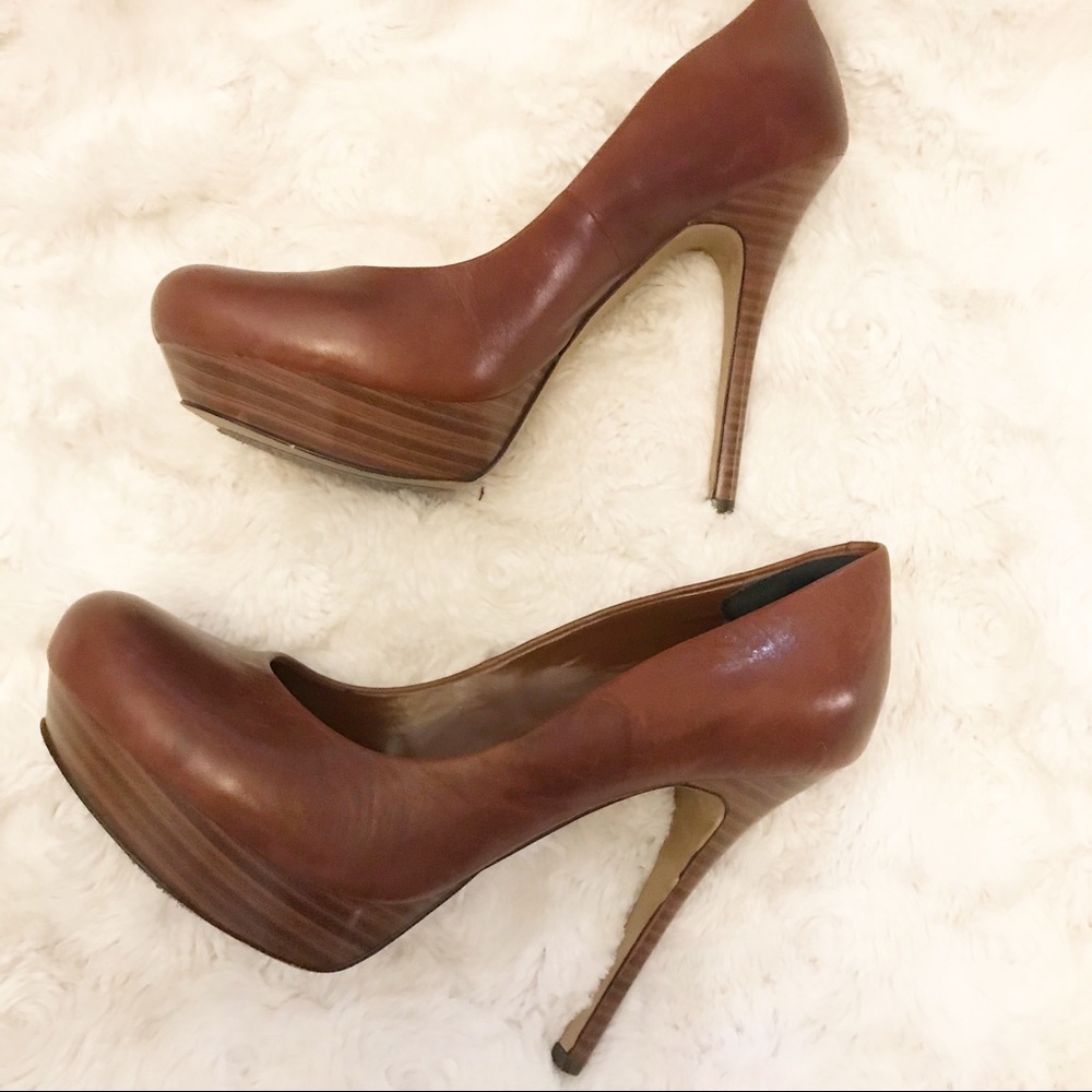 Jessica Simpson Mocha Platform Pumps, Size 9